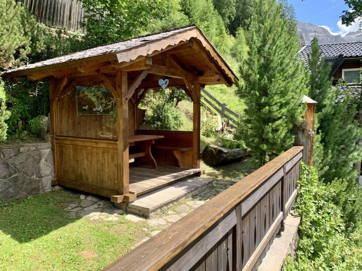 Chalet Aldian Dolomites Selva di Val Gardena Exterior photo