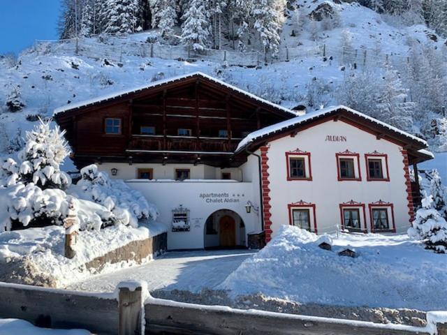 Chalet Aldian Dolomites Selva di Val Gardena Exterior photo